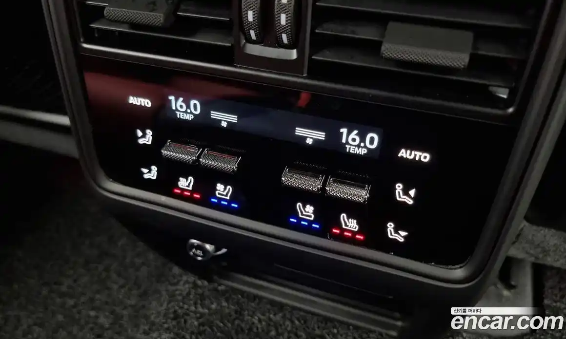 Porsche Cayenne 2025 3.0 Автомат в Москве № 213056, фото 20