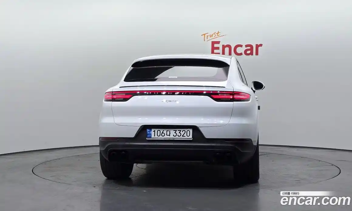 Porsche Cayenne 2021 3.0 Автомат в Москве № 213144, фото 18