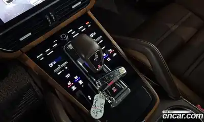 Porsche Cayenne 2021 3.0 Автомат в Москве № 213144, миниатюра 10