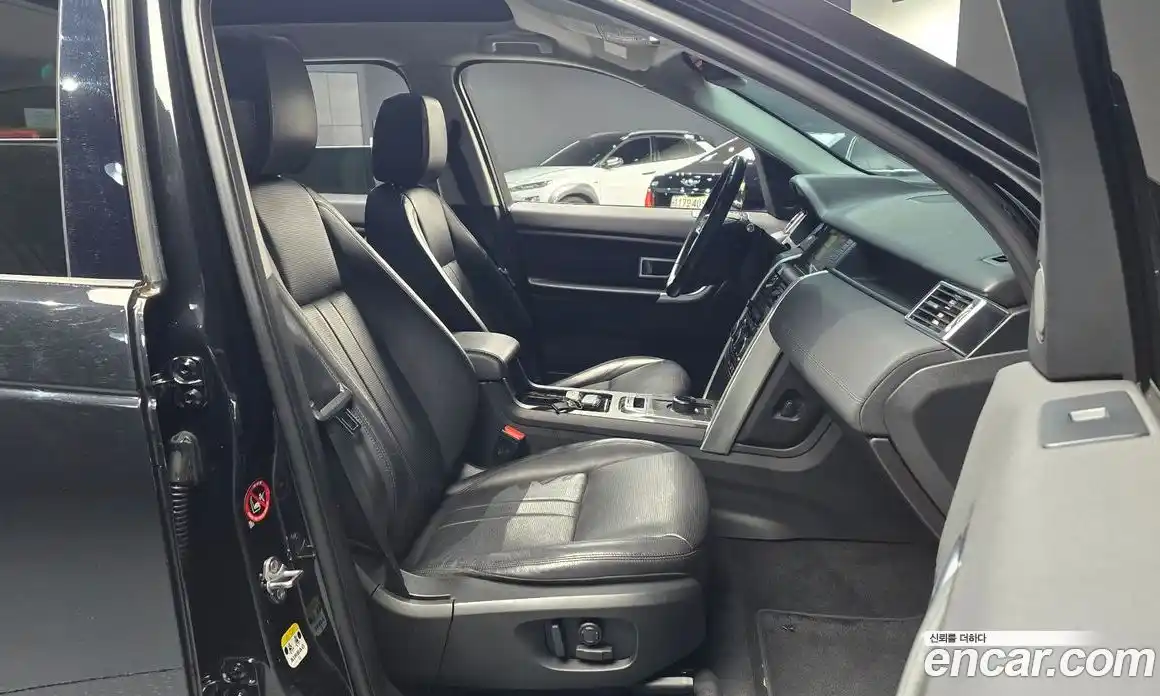 Land Rover Discovery Sport 2018 2.0 Автомат в Москве № 213527, фото 19