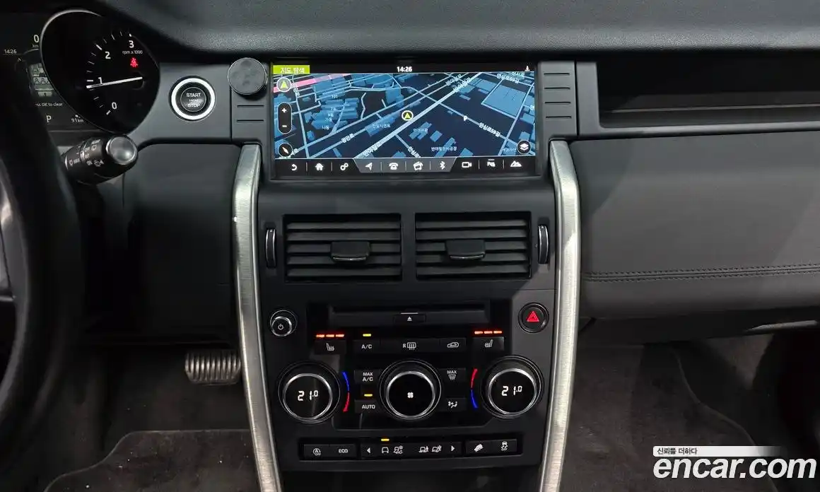 Land Rover Discovery Sport 2018 2.0 Автомат в Москве № 213527, фото 4