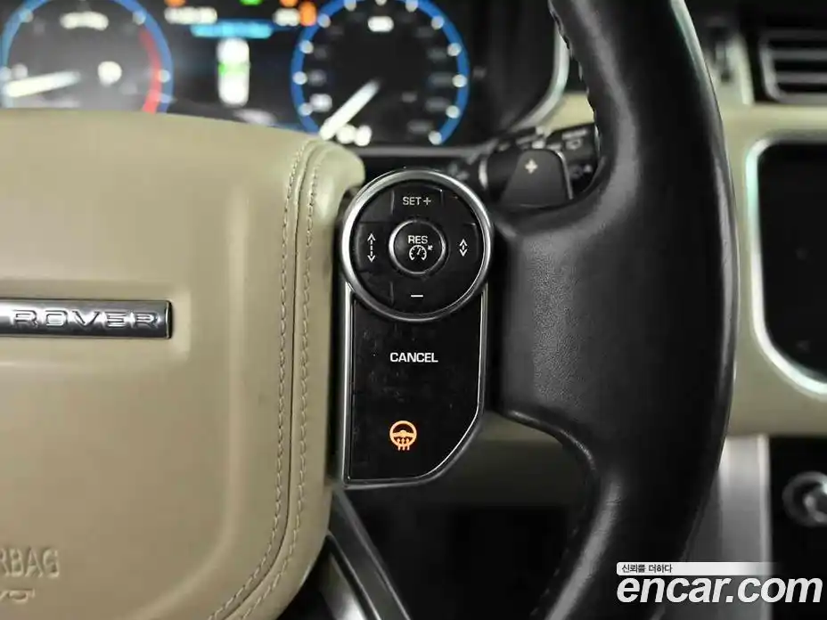 Land Rover Range-Rover 2013 4.4 Автомат в Москве № 213737, фото 13