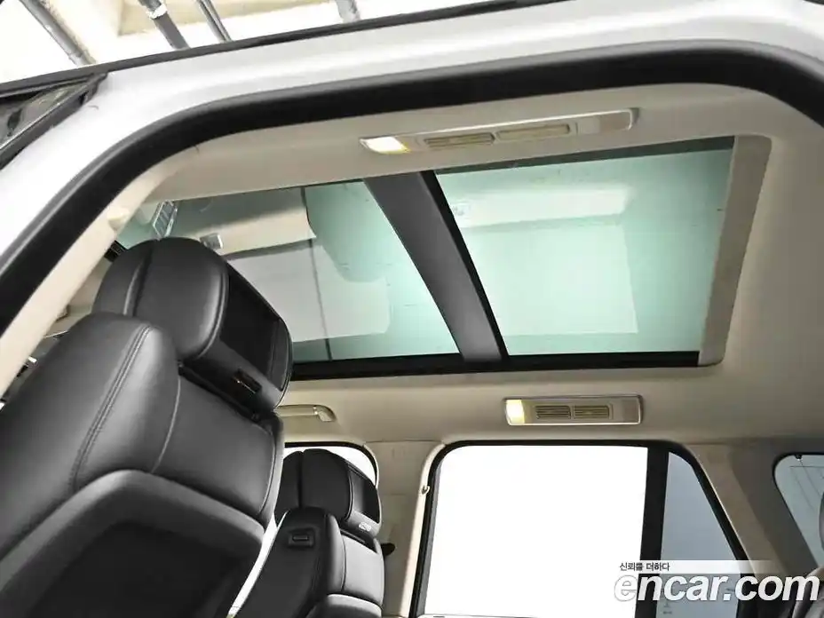 Land Rover Range-Rover 2013 4.4 Автомат в Москве № 213737, фото 16