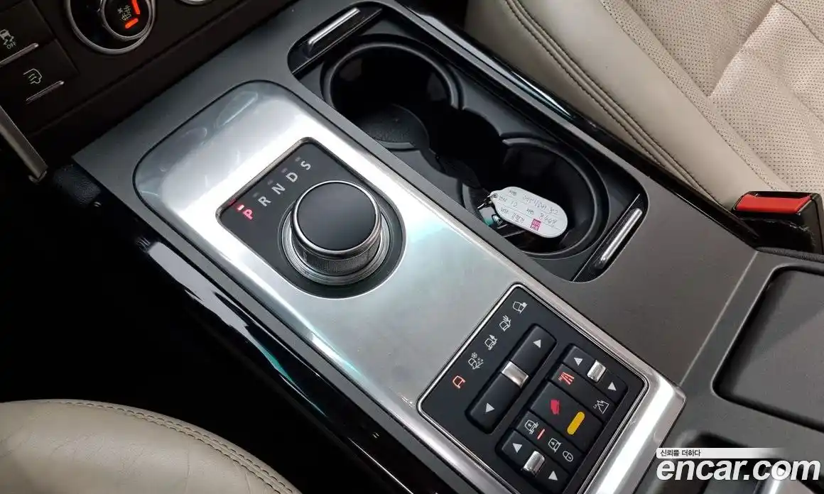 Land Rover Range-Rover 2012 4.4 Автомат в Москве № 213808, фото 18