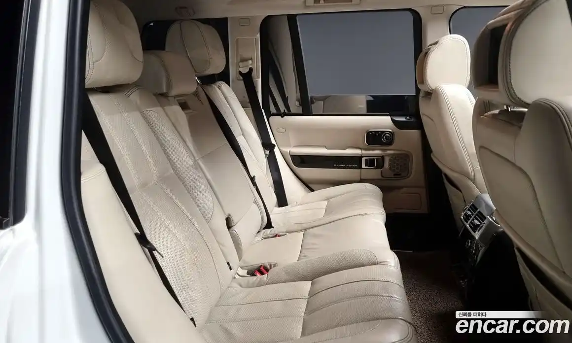 Land Rover Range-Rover 2012 4.4 Автомат в Москве № 213808, фото 6