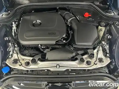 Mini Cooper 2025 2.0 Автомат в Москве № 213913, миниатюра 6