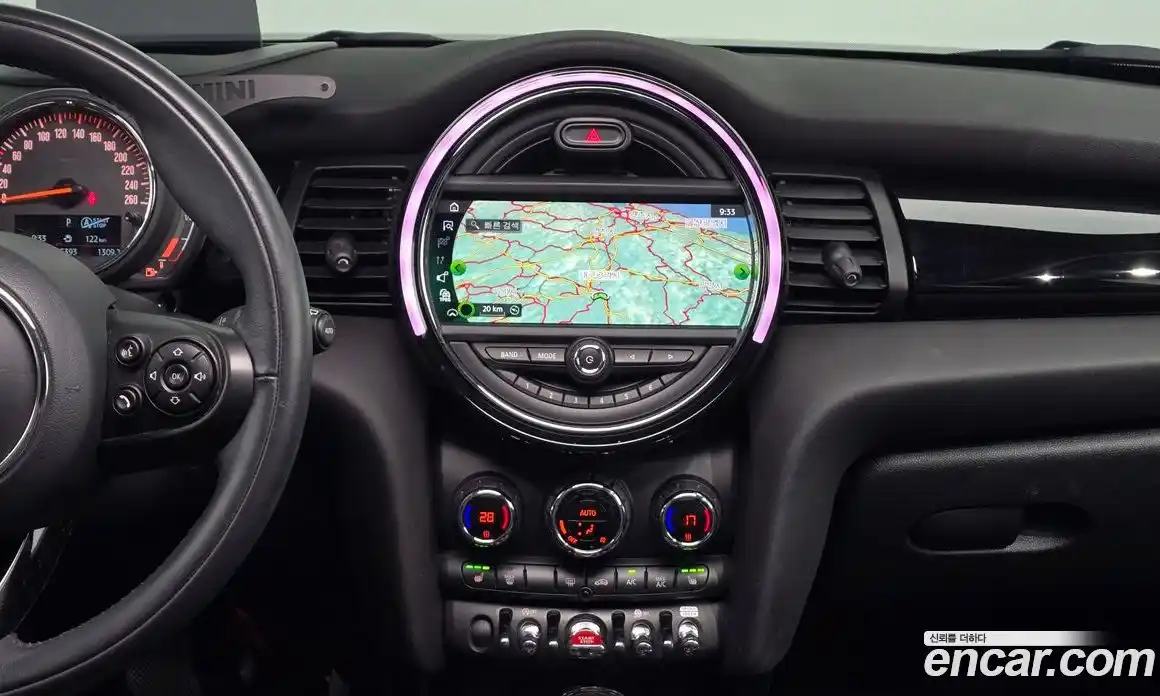 Mini Cooper 2020 1.5 Автомат в Москве № 214169, фото 15