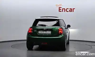 Mini Cooper 2020 1.5 Автомат в Москве № 214169, миниатюра 4