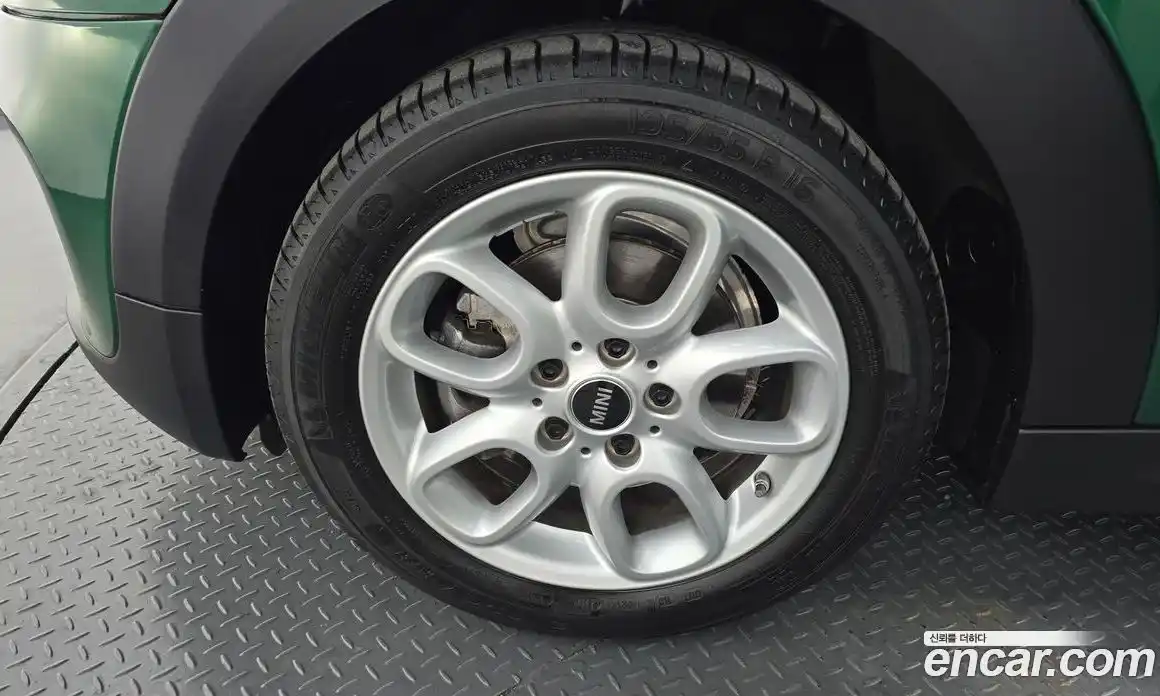 Mini Cooper 2020 1.5 Автомат в Москве № 214169, фото 5