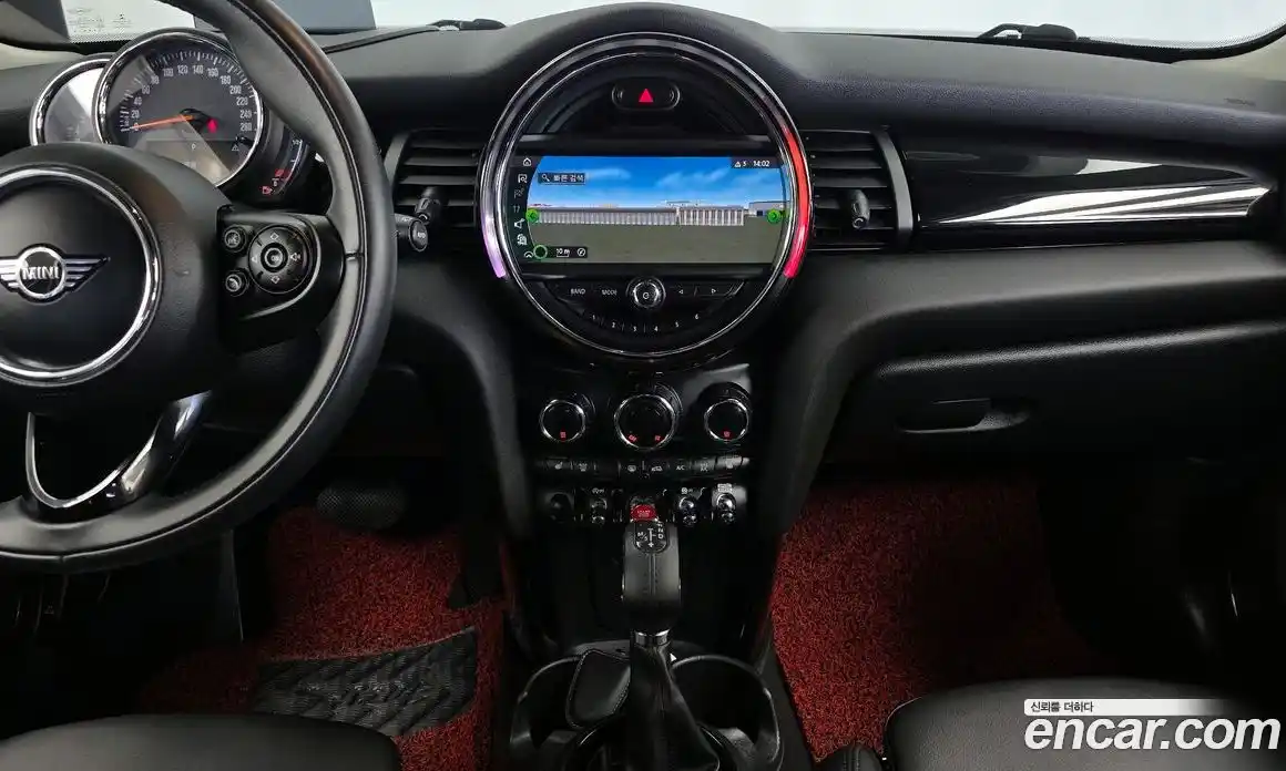 Mini Cooper 2019 1.5 Автомат в Москве № 214368, фото 14