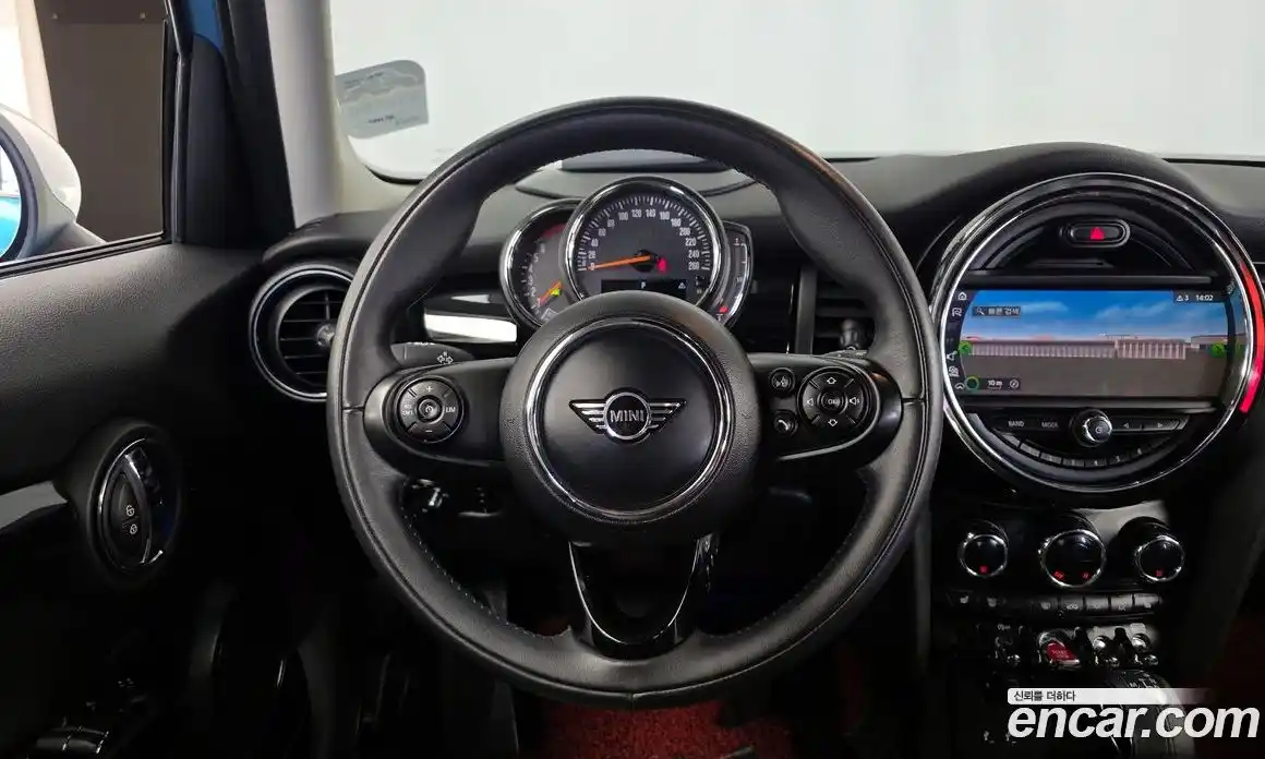 Mini Cooper 2019 1.5 Автомат в Москве № 214368, фото 16