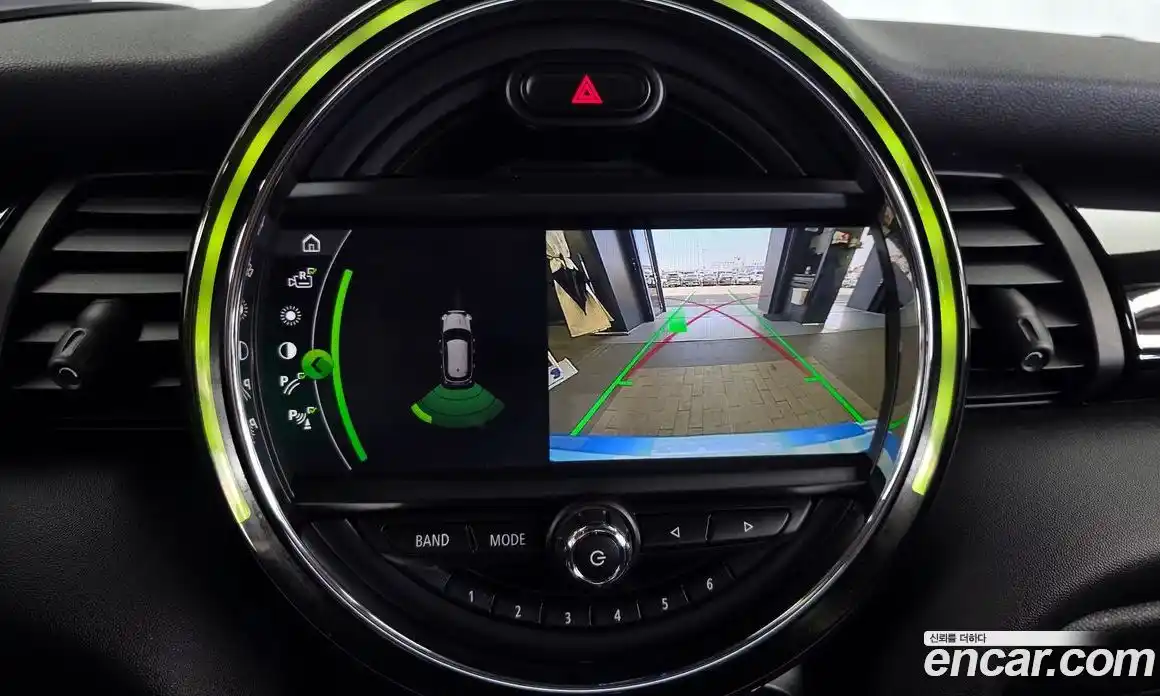 Mini Cooper 2019 1.5 Автомат в Москве № 214368, фото 4