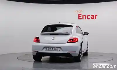 Volkswagen Beatle 2014 2.0 Автомат в Москве № 214991, миниатюра 4