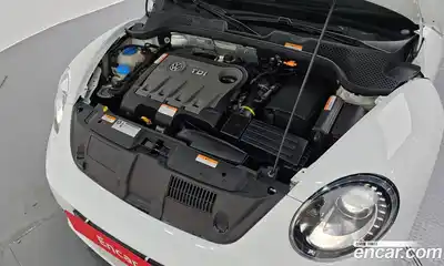 Volkswagen Beatle 2014 2.0 Автомат в Москве № 214991, миниатюра 6