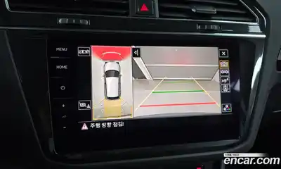 Volkswagen Tiguan 2023 2.0 Автомат в Москве № 215285, миниатюра 12