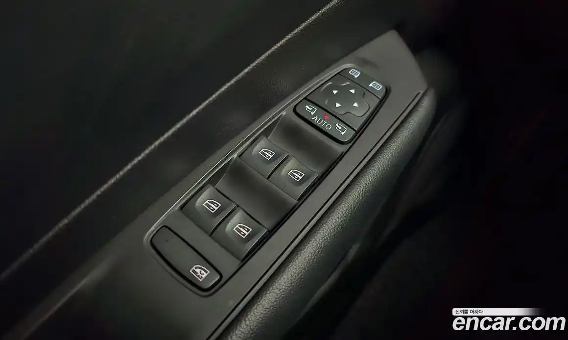 Renault SM6 2020 2.0 Автомат в Москве № 221725, фото 12