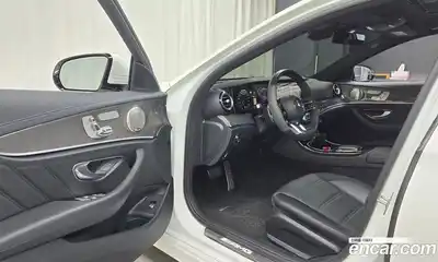 Mercedes-Benz E-Class 2022 3.0 Автомат в Москве № 222935, миниатюра 11