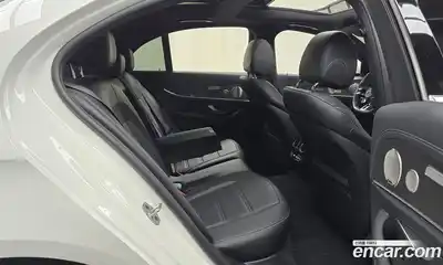 Mercedes-Benz E-Class 2022 3.0 Автомат в Москве № 222935, миниатюра 12