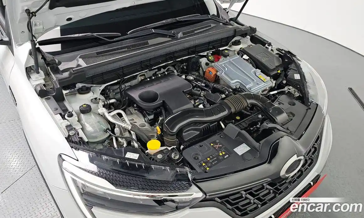 Renault XM3 2023 1.6 Автомат в Москве № 223050, фото 1