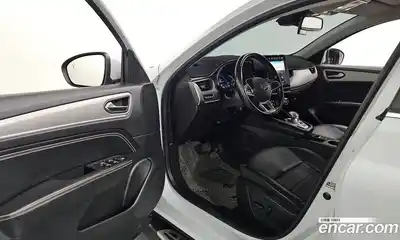 Renault XM3 2023 1.6 Автомат в Москве № 223050, миниатюра 4