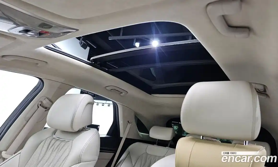 Genesis GV70 2022 2.5 Автомат в Москве № 224219, фото 13