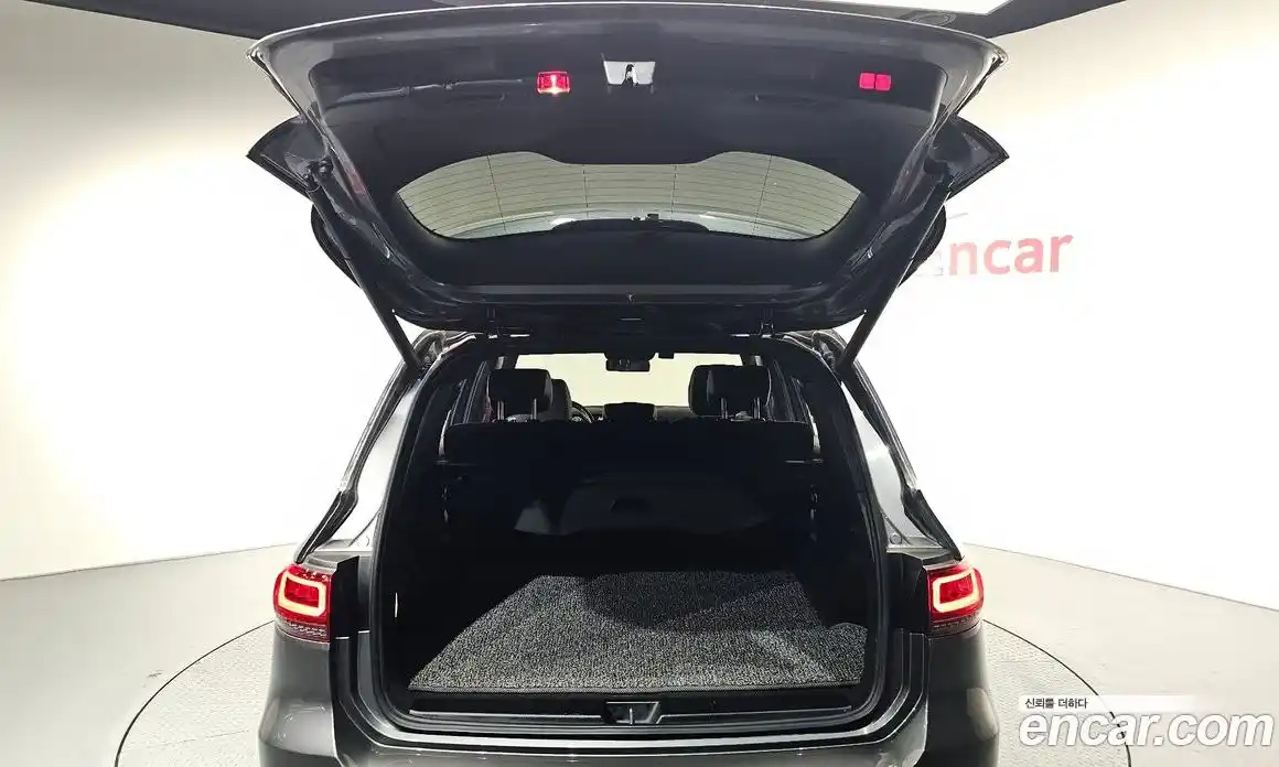 Mercedes-Benz GLB-Class 2022 2.0 Автомат в Москве № 225261, фото 6