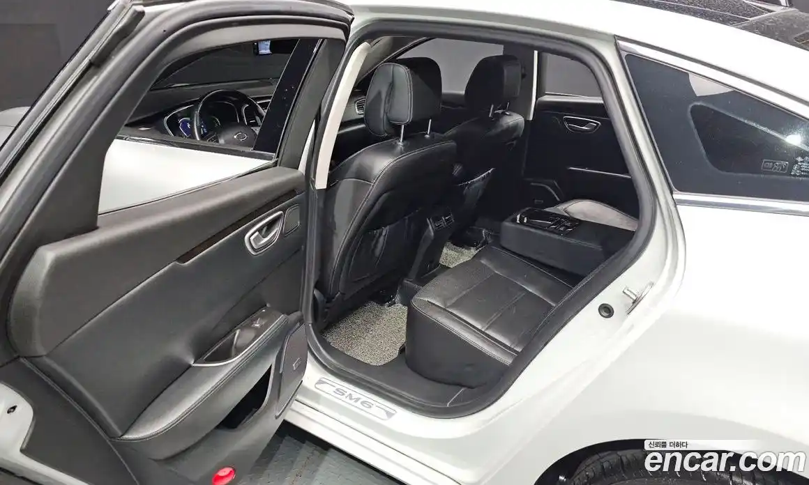 Renault SM6 2016 2.0 Автомат в Москве № 226152, фото 9