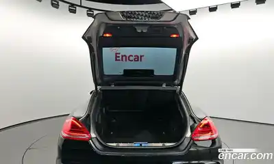 Porsche Panamera, 2010