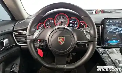 Porsche Panamera 2010 4.8 Автомат в Москве № 226735, миниатюра 4