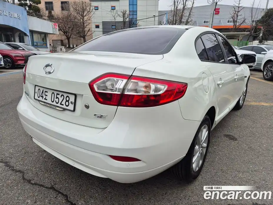 Renault SM3 2016 1.6 Автомат в Москве № 227343, фото 6