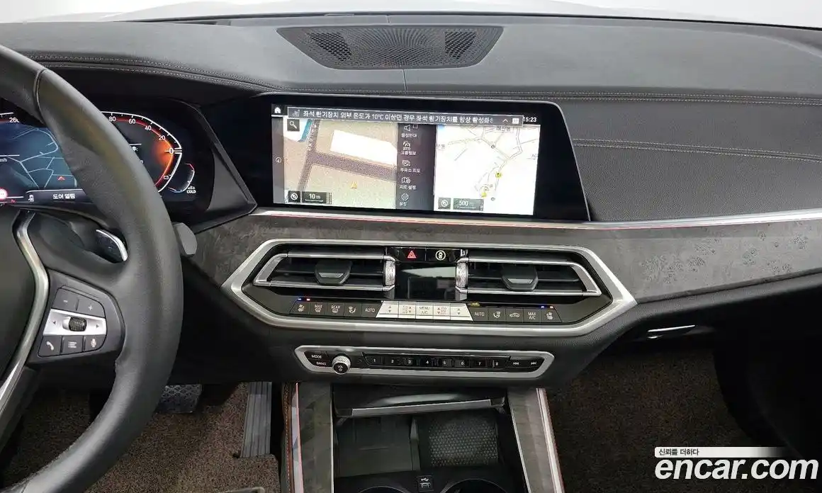 BMW X5 2023 3.0 Автомат в Москве № 228139, фото 11