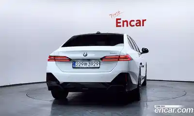 BMW 5-Series 2024 2.0 Автомат в Москве № 228397, миниатюра 7