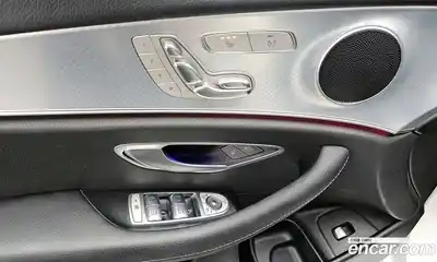 Mercedes-Benz E-Class 2020 2.0 Автомат в Москве № 229566, миниатюра 11