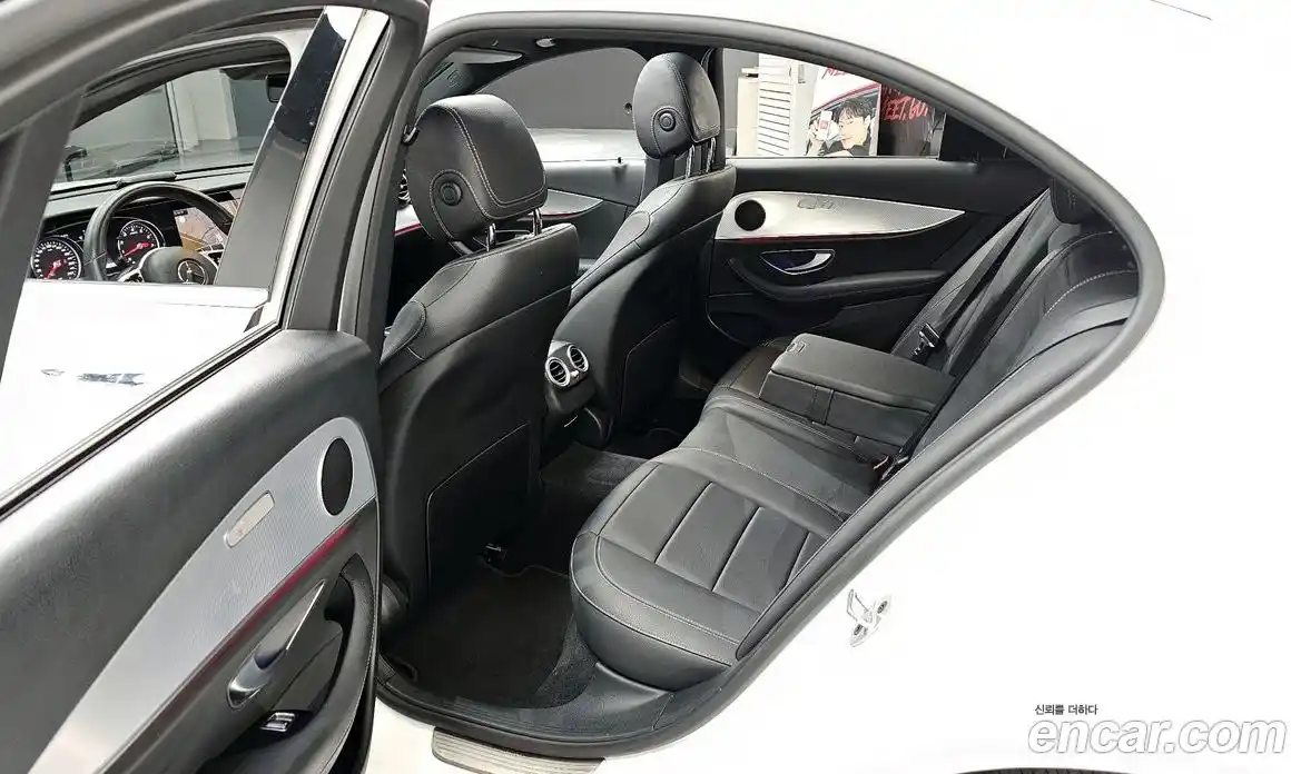 Mercedes-Benz E-Class 2020 2.0 Автомат в Москве № 229566, фото 16