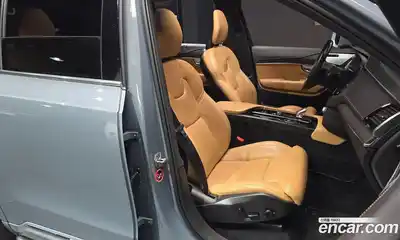 Volvo XC90 2021 2.0 Автомат в Москве № 230674, миниатюра 3