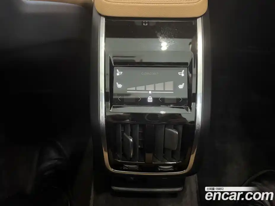 Volvo S90 2024 2.0 Автомат в Москве № 230848, фото 19