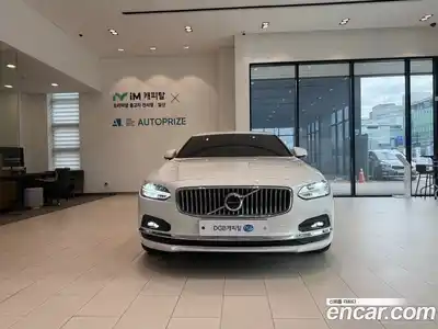 Volvo S90 2024 2.0 Автомат в Москве № 230848, миниатюра 3