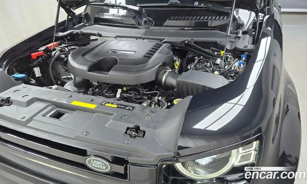 Land Rover Defender 2023 3.0 Автомат в Москве № 231241, фото 5