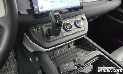 Land Rover Defender 2023 3.0 Автомат в Москве № 231241, миниатюра 7