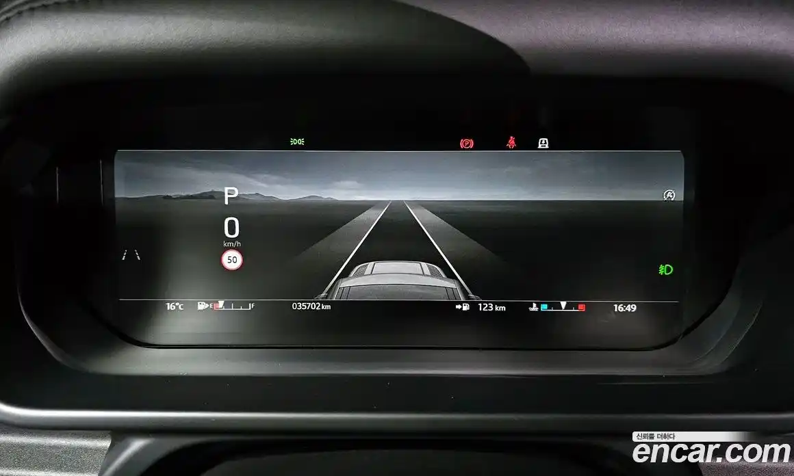 Land Rover Defender 2024 3.0 Автомат в Москве № 231272, фото 1