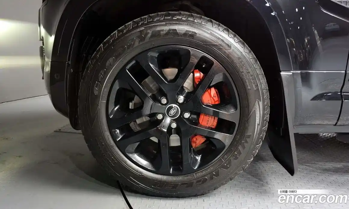 Land Rover Defender 2024 3.0 Автомат в Москве № 231272, фото 12