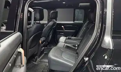 Land Rover Defender 2024 3.0 Автомат в Москве № 231272, миниатюра 7