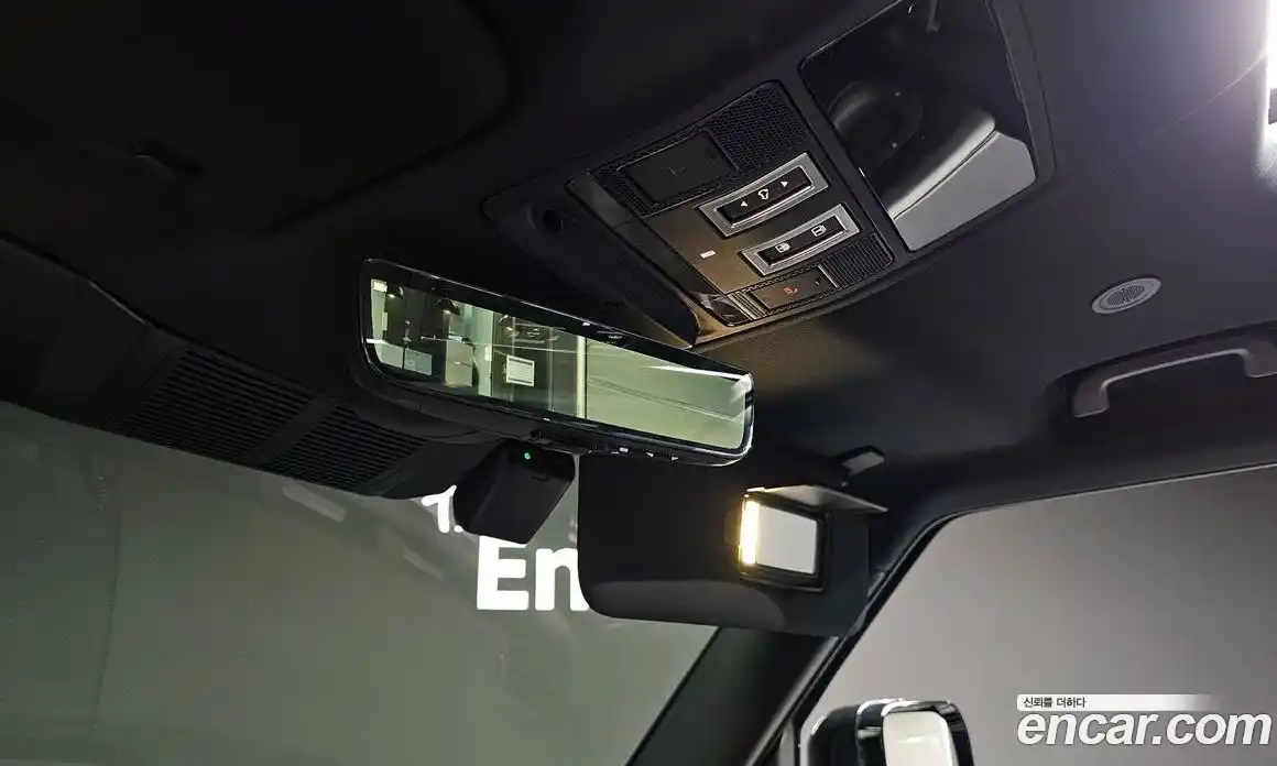 Land Rover Defender 2024 3.0 Автомат в Москве № 231272, фото 9