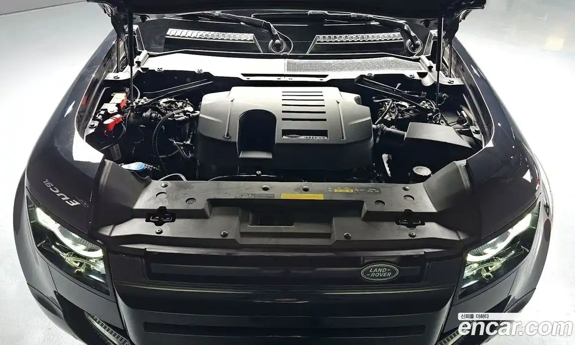 Land Rover Defender 2024 3.0 Автомат в Москве № 231272, фото 10