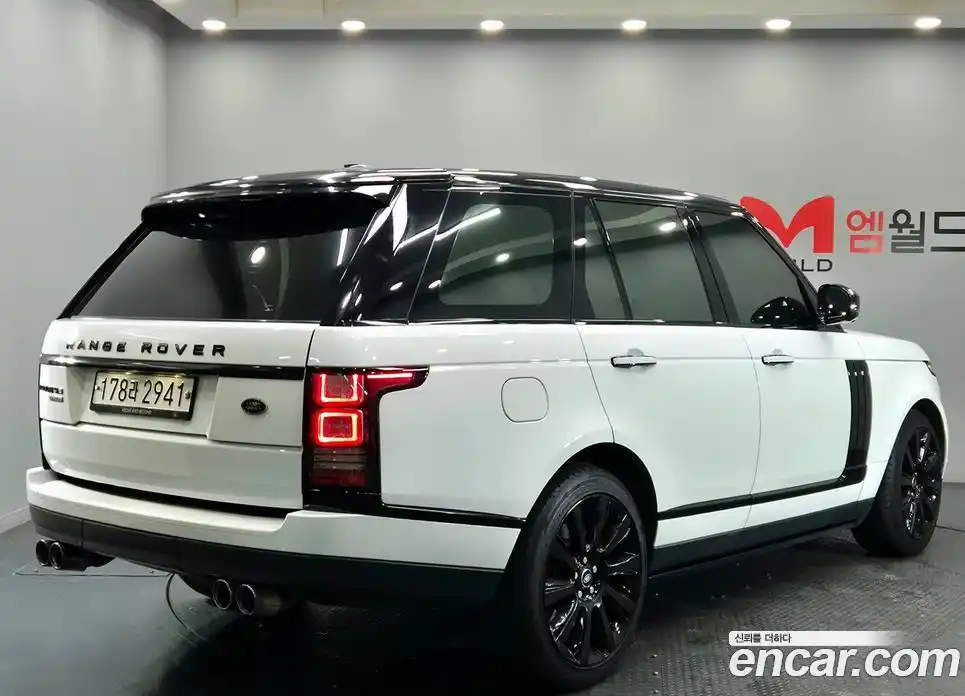 Land Rover Range-Rover 2015 4.4 Автомат в Москве № 231353, фото 3