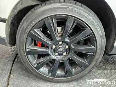 Land Rover Range-Rover 2015 4.4 Автомат в Москве № 231353, миниатюра 6