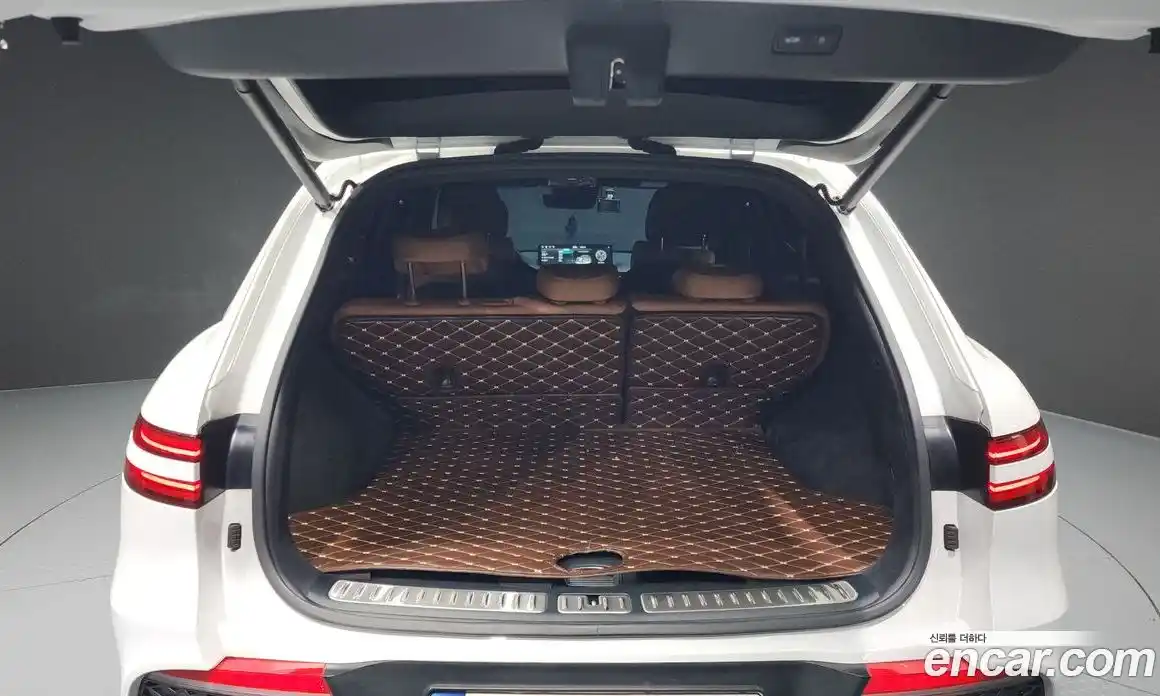 Genesis GV70 2022 2.5 Автомат в Москве № 23143, фото 20