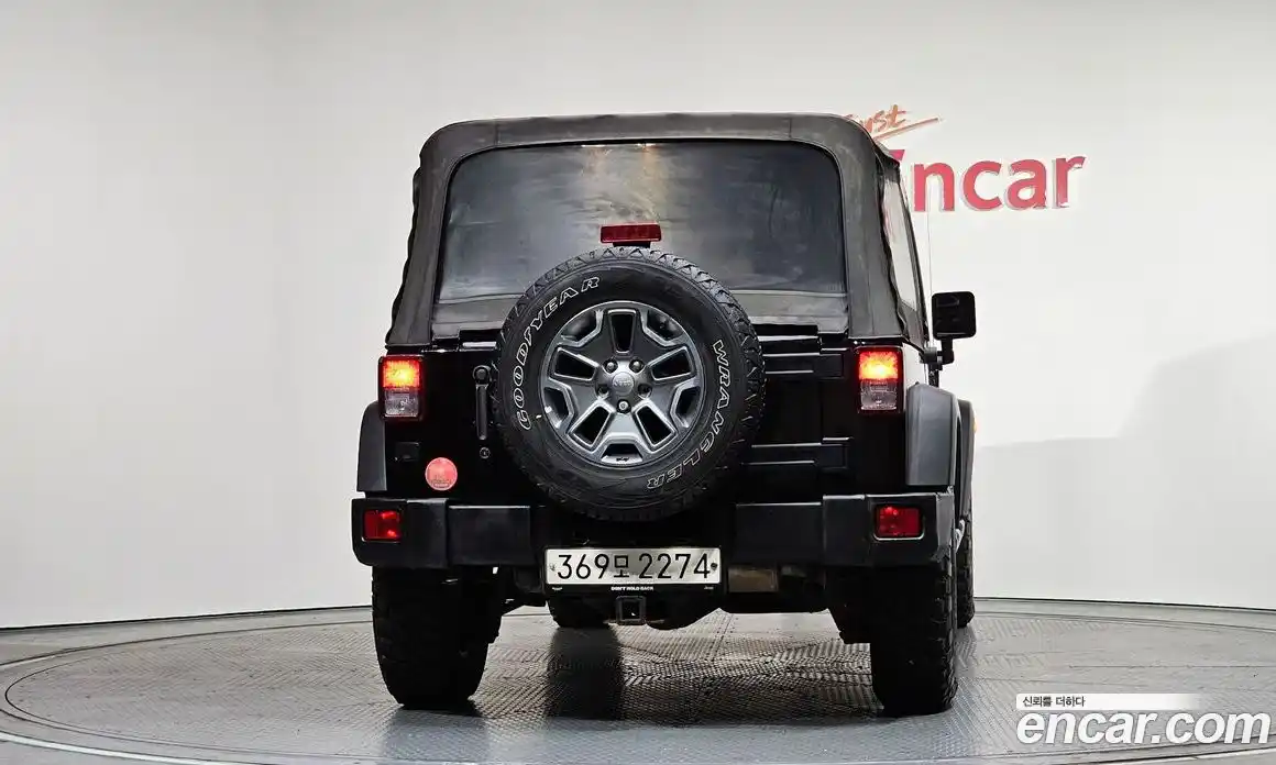 Jeep Wrangler 2017 3.6 Автомат в Москве № 232687, фото 11