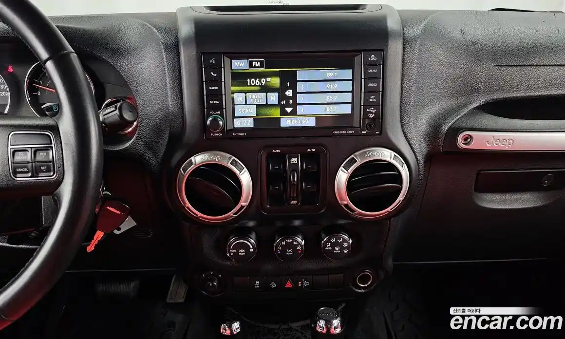 Jeep Wrangler 2017 3.6 Автомат в Москве № 232687, фото 15