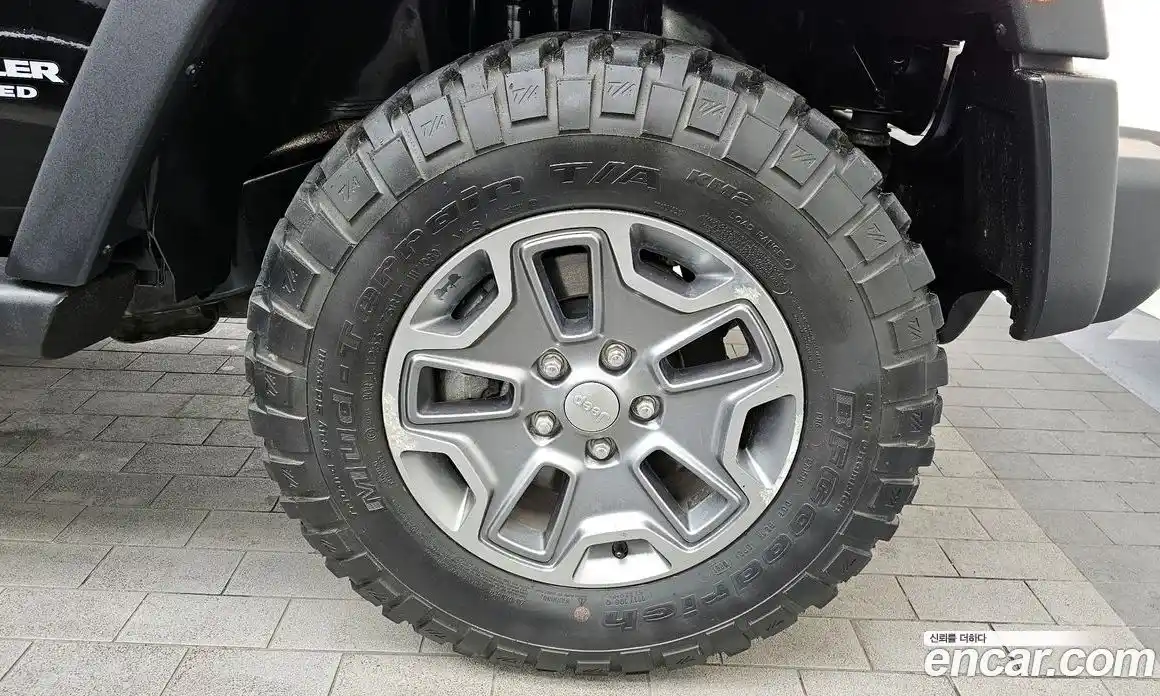 Jeep Wrangler 2017 3.6 Автомат в Москве № 232687, фото 9